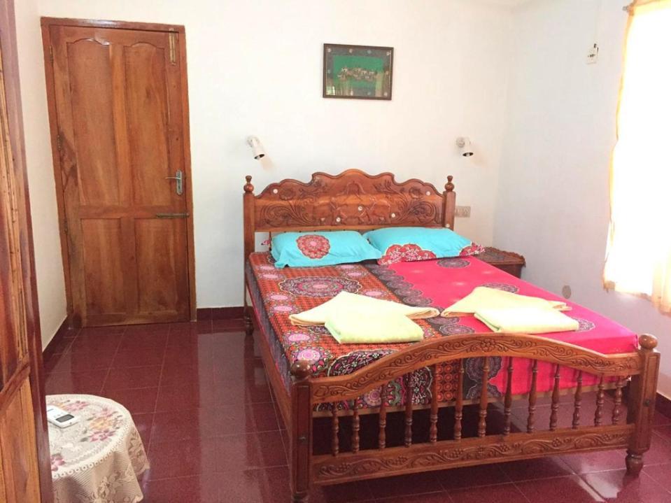 Ganesh House Ayurveda Homestay Kovalam Bagian luar foto