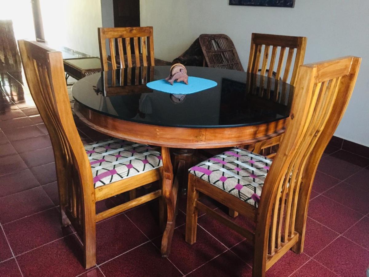 Ganesh House Ayurveda Homestay Kovalam Bagian luar foto