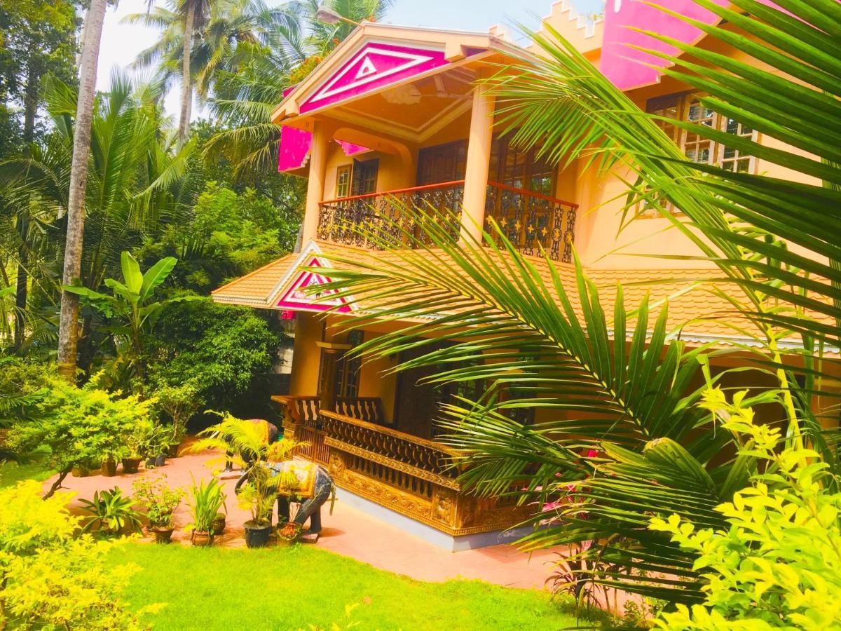 Ganesh House Ayurveda Homestay Kovalam Bagian luar foto